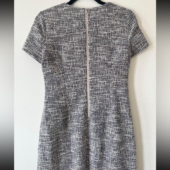 Calvin Klein Textured Knit Mini Dress Size 6 - Picture 2 of 3